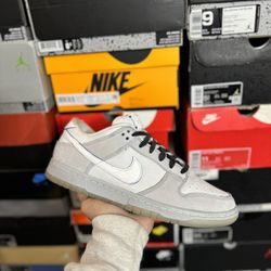 Nike Dunk Low Wolf Grey Pure Platinum size 9.5 VNDS