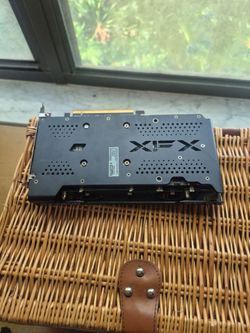 AMD Radeon 6600 XT 8GB