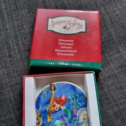 Disney Store The Little Mermaid Season of Song 1997 Christmas Ornament