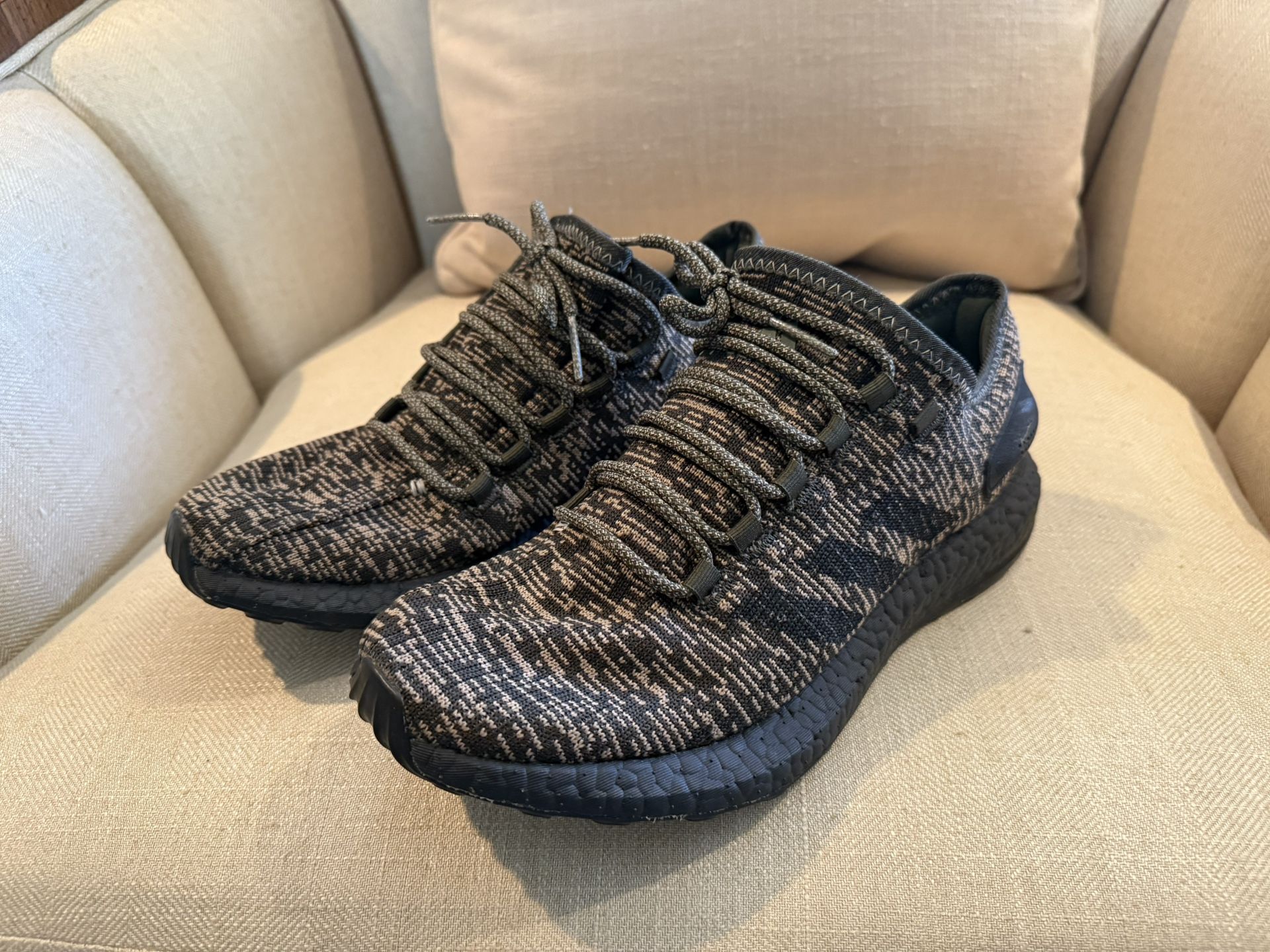 Adidas Pure Boost Men’s Sz 9