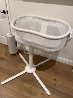 HALO swivel Bassinet