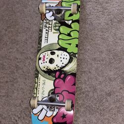 DGK Skate board