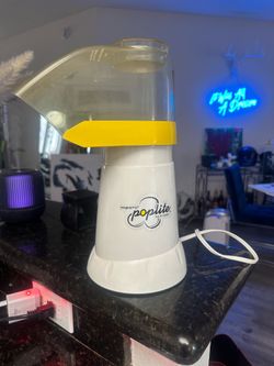 Presto polite popcorn popper