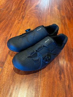 Shimano RC3 Cycling Shoes - Size 43 (around 9 men’s)