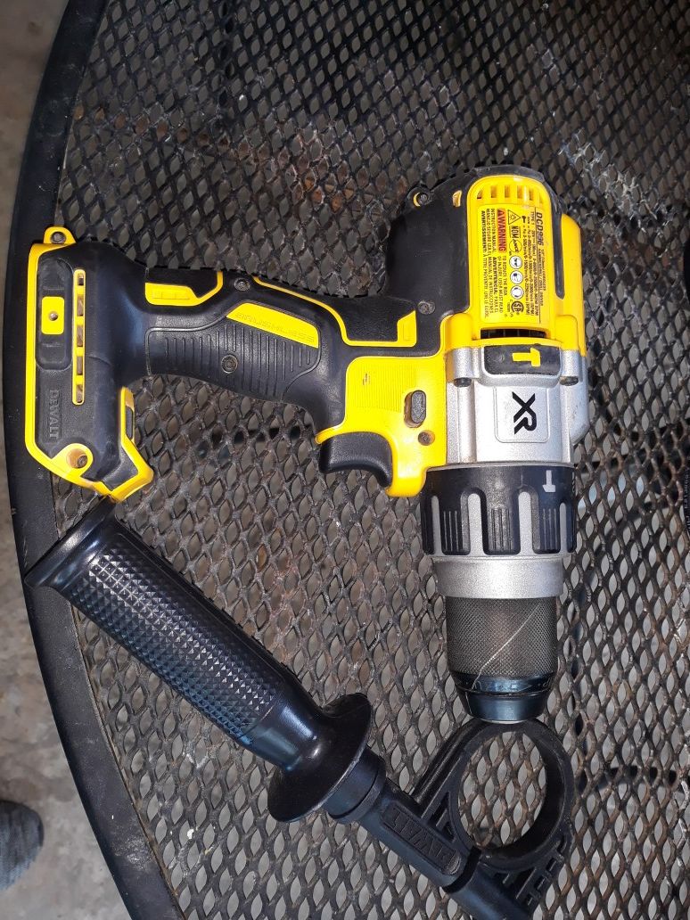 Dewalt 20v XR hammer drill