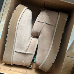Big Kids Ultra Mini Uggs (color:sand)