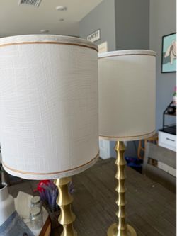Candlestick lamps