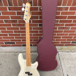 Ovation Ultra Bass Electric Guitar, White With Case