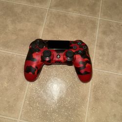 PS4 CONTROLLER 