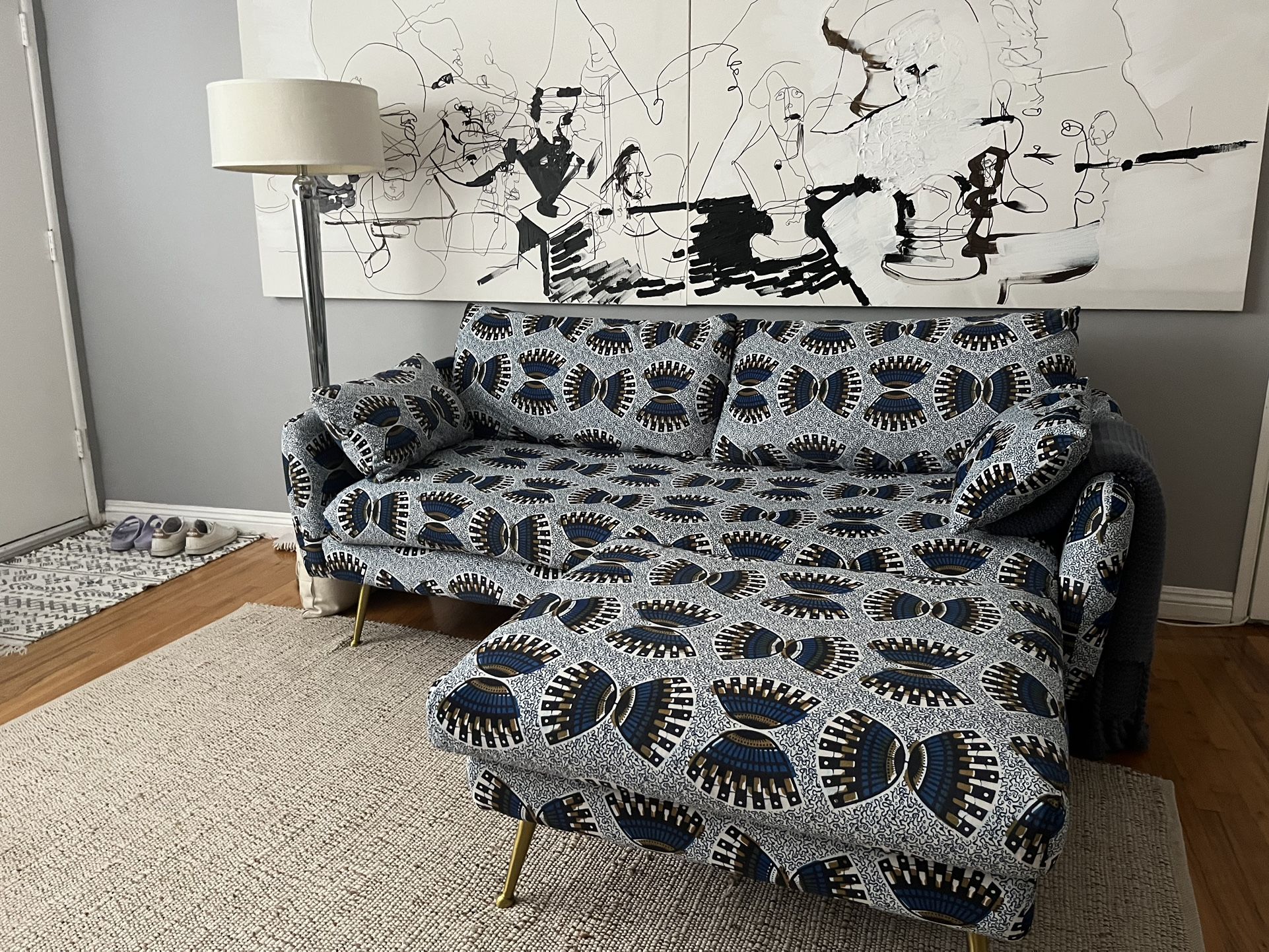 Albany Park Ẹkáàbọ̀ Park Sofa & Ottoman