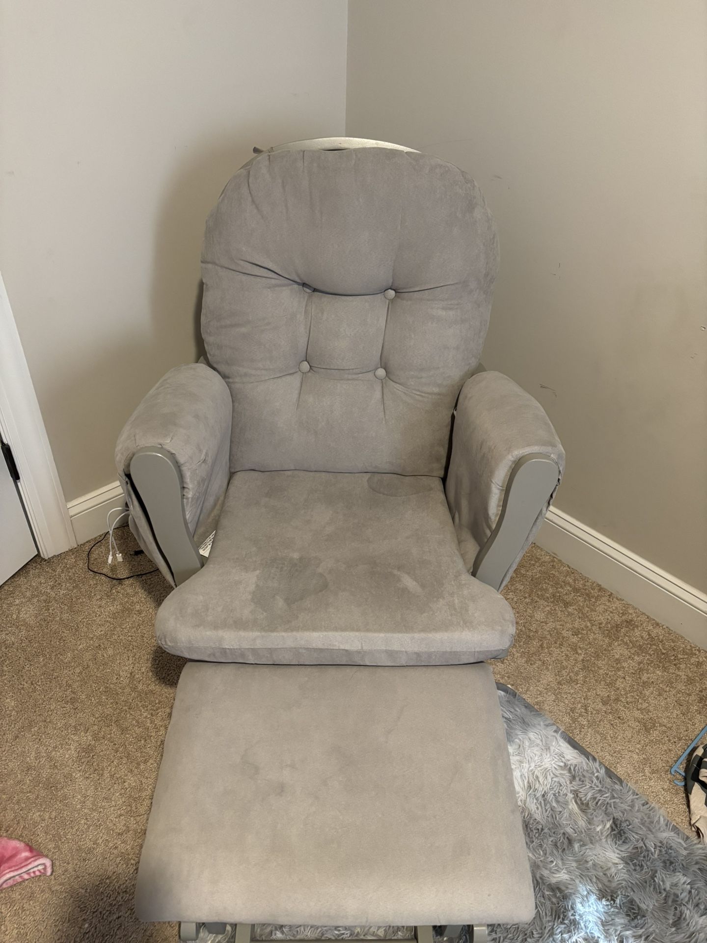 Rocking Chair/Glider