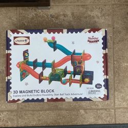 3D Magnetic Block With Marble Run