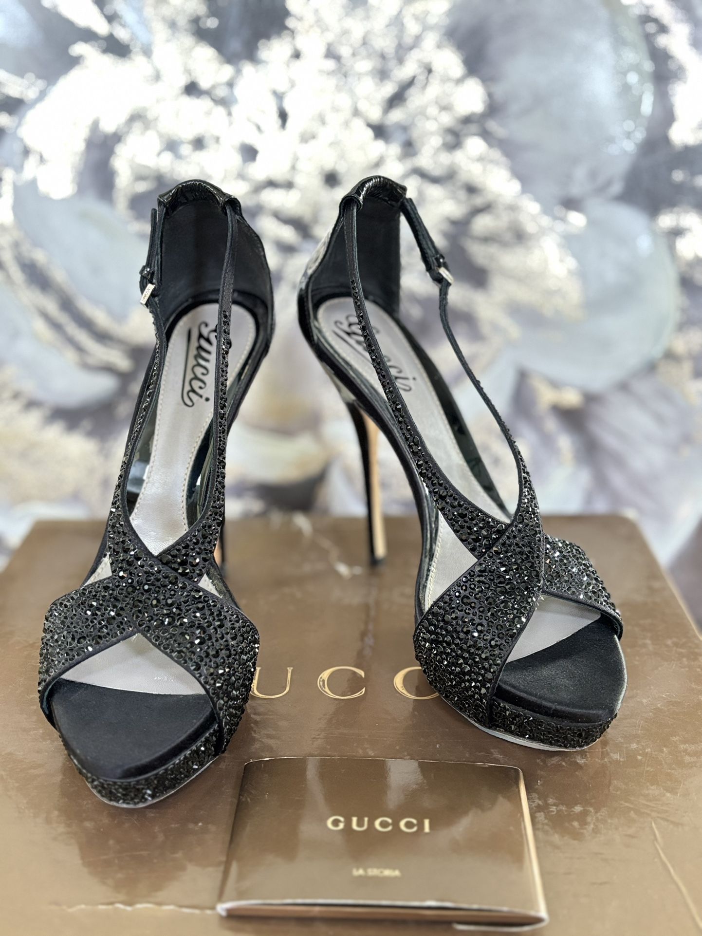 GUCCI "Sofia Etoile" Embellished Cris-Cross Heels Sandals Size 38