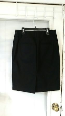 APT9 Woman's Uniforme Falda Size 6