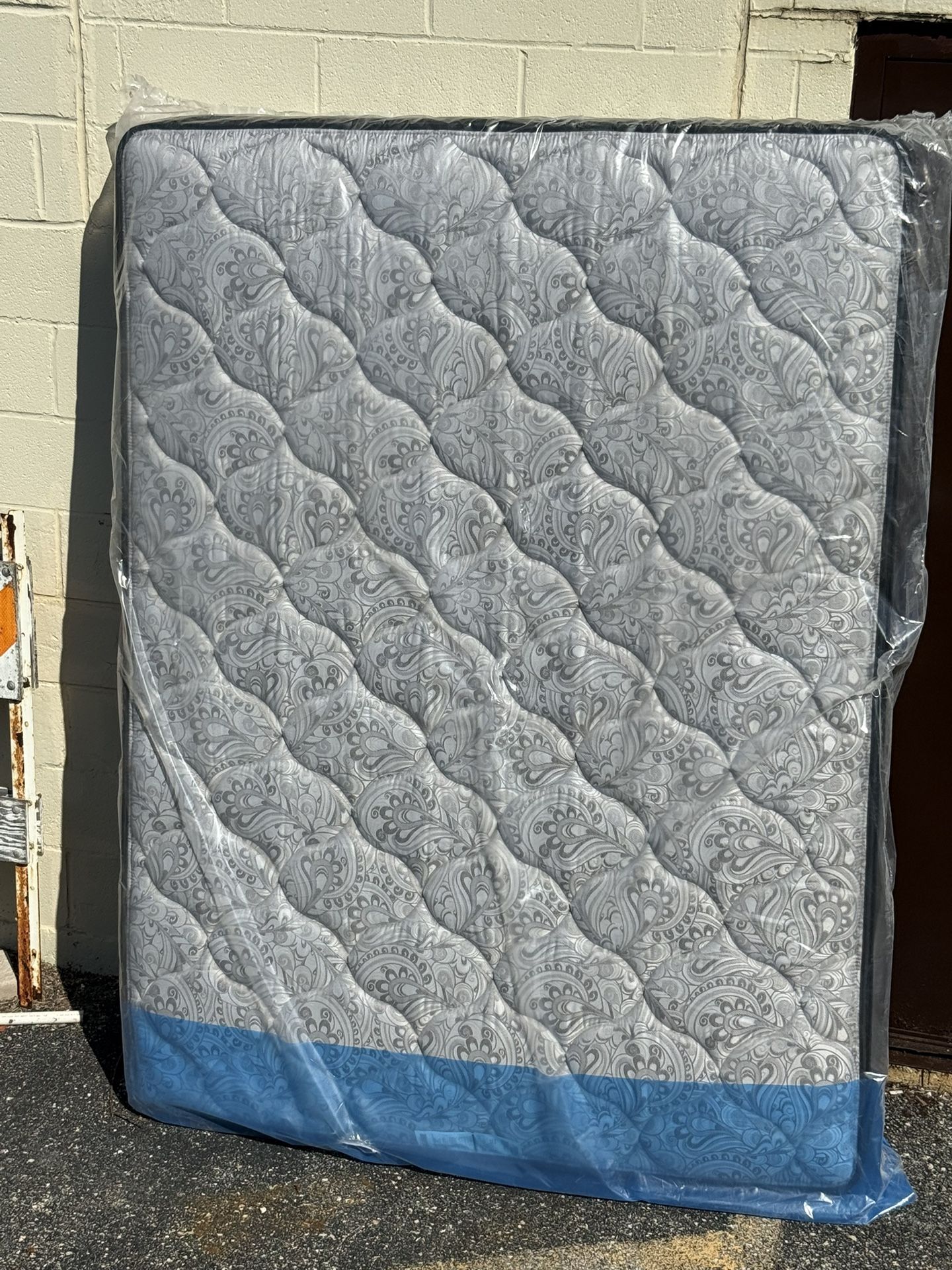 Queen Mattress With Box Spring
