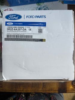 FORD PART “ engine timing camshaft sprocket / cam phaser