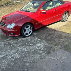 2004 Mars Red CLK 500 Benz (convertible)