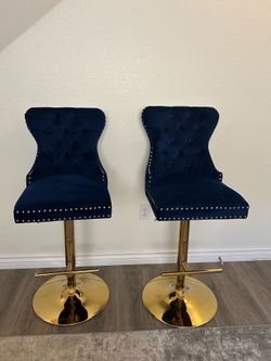 Stunning Gold base Swivel Bar Stools