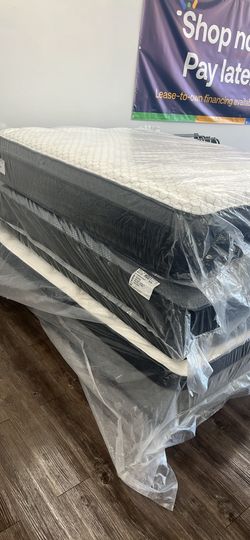 Queen Mattress Must Sell Today