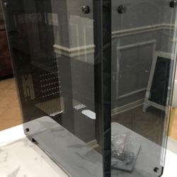 Corsair Tempered Glass PC Case 