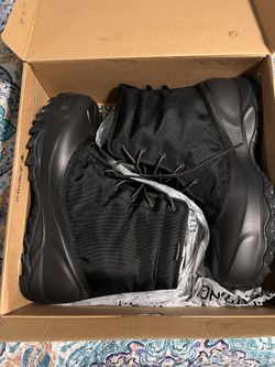 North face tsumoro boots
