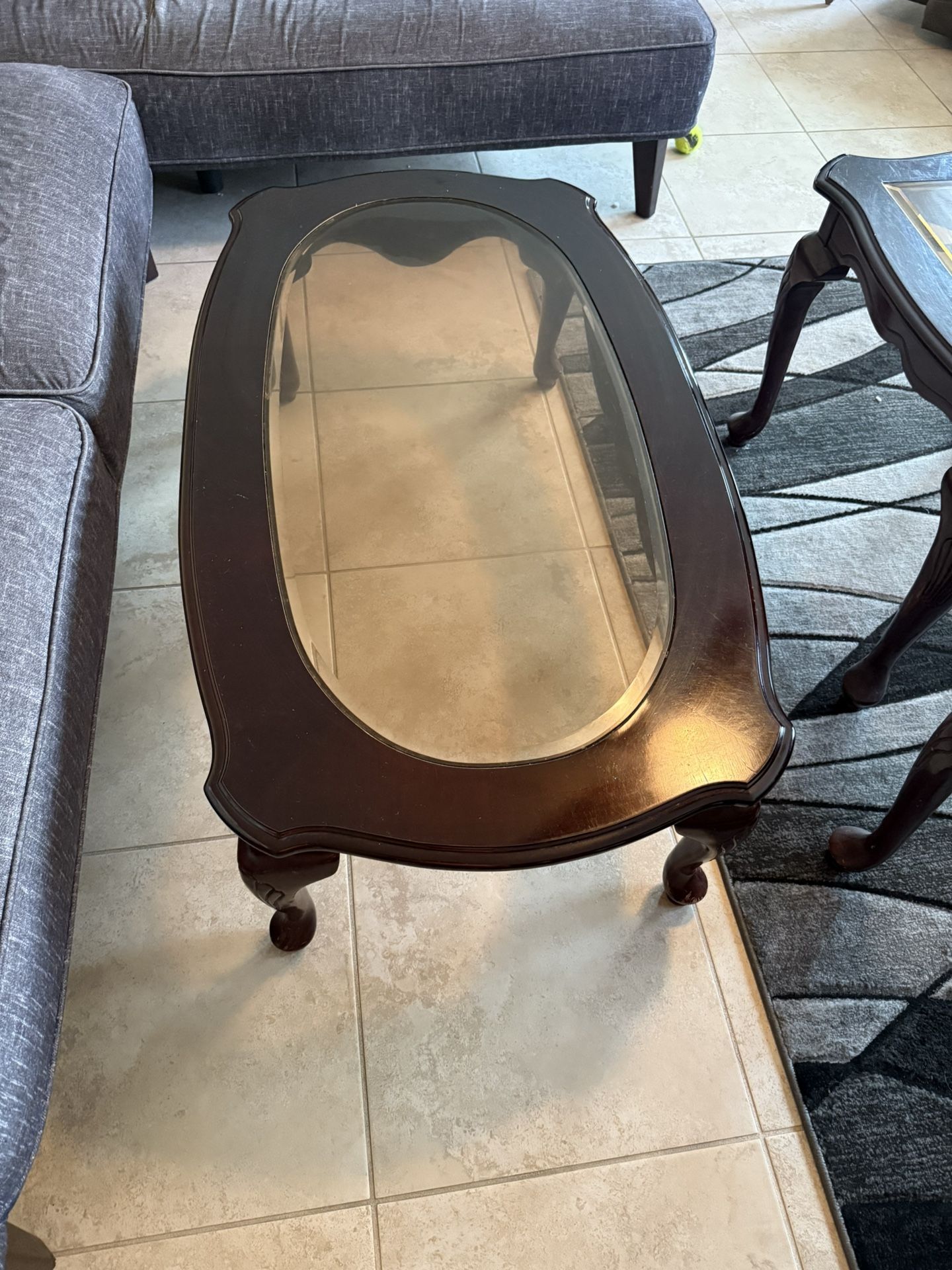 Coffee & End Tables