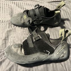 Rock Climbing Shoes - US M SIZE 12