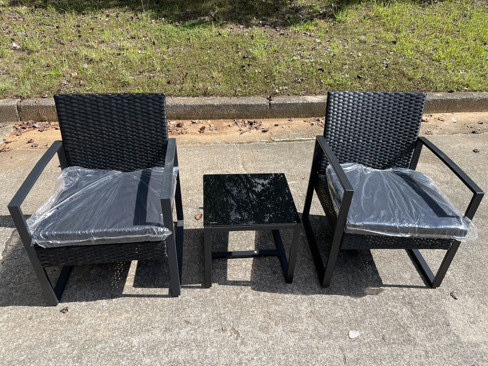 Brand New 3 Pieces Patio Set Outdoor Wicker Patio Furniture Sets Modern Bistro Set Rattan Chair Conversation Sets with Coffee Table for Yard and Bistr
