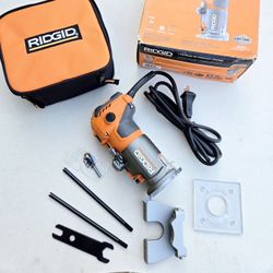 RIDGID corded 1-1/2 HP Compact Router