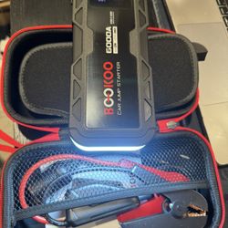 New Jump pack/ jump starter/ flashlight / Power Bank