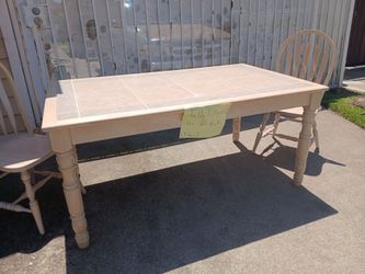 Italian white 4 chair dining set best offer!!!