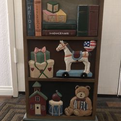 Small Cabinet/Book Shelf