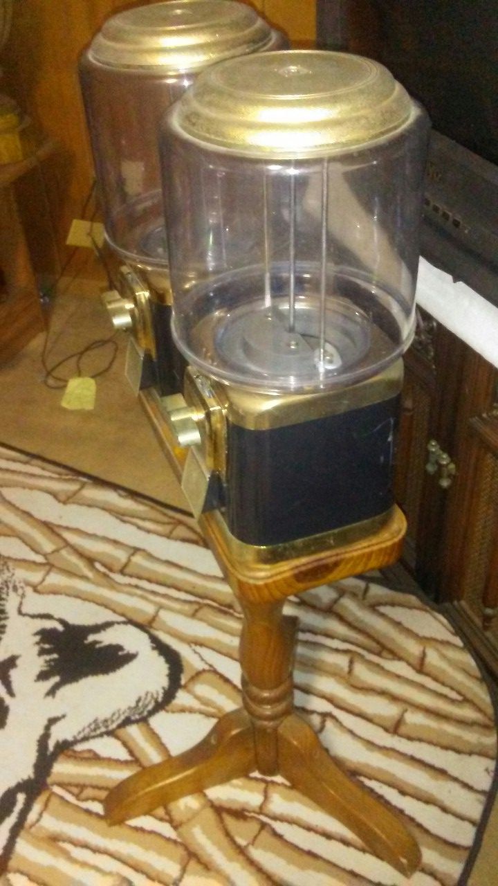 25 cent candy vending machine