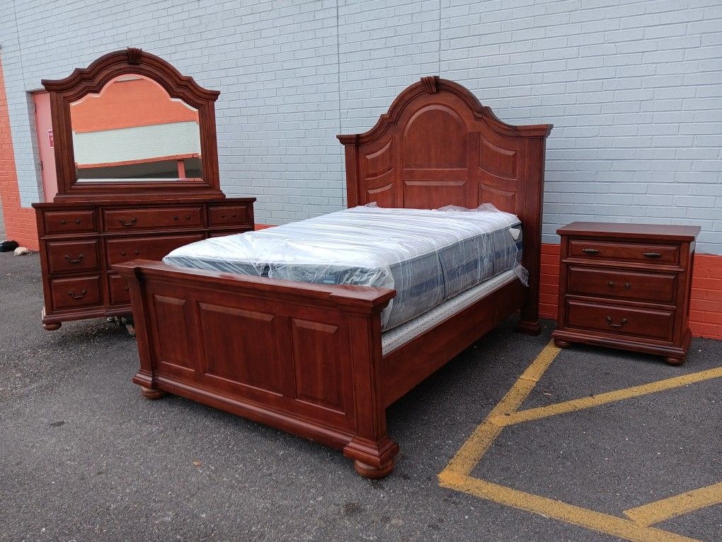 Solid Qun Sz Bd Set With Mtrs Good Condition