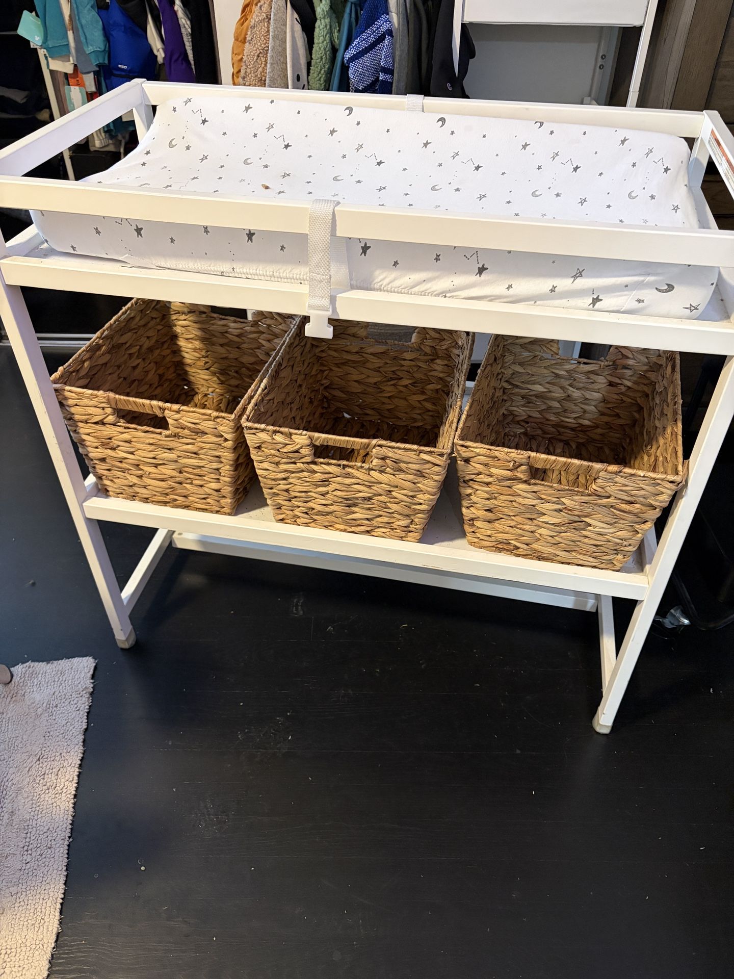 Diaper Changing Table With Baskets 