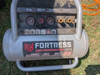Fortress 5gal air compressor
