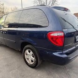 2006 Dodge Caravan