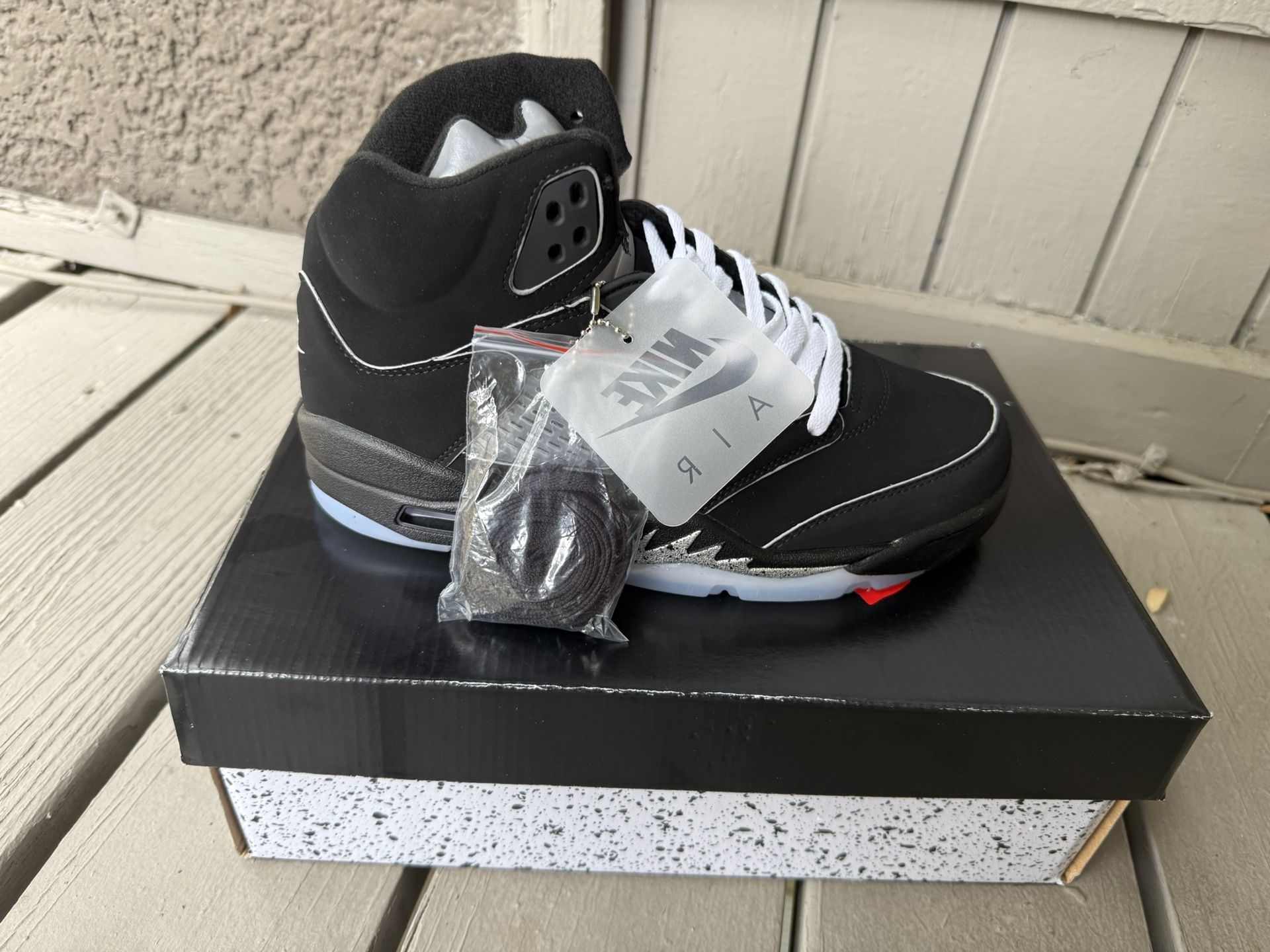 Jordan 5 Retro