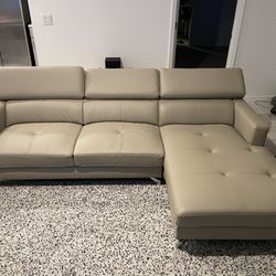 Right Chaise sofa