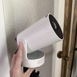 Projector (Screen and Remote Included) 