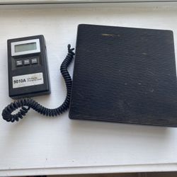 TIF Instruments 9010A Slimline Electronic Refrigerant Charging Scale