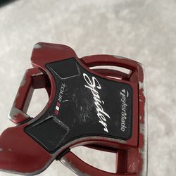 Taylor Made Spider Putter  (Red Super Stroke Grip)