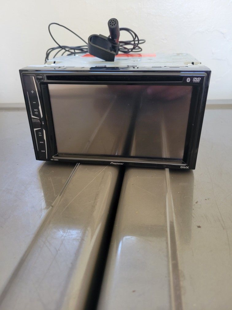 Pioneer Stereo