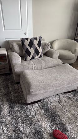 Single couch