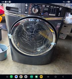 GE FRONT-LOAD WASHER . Like new