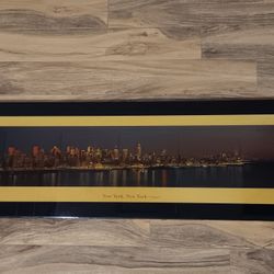 New York Skyline Picture With World Trade Centers