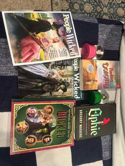 Wicked book and magazine set