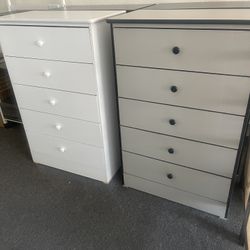 5 Dwr Chest 