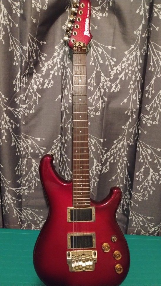 Ibanez Roadster RS525 Guitar 