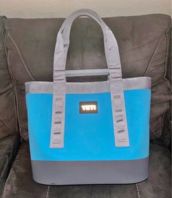 Yeti Reef Blue Camino 35 Carry All